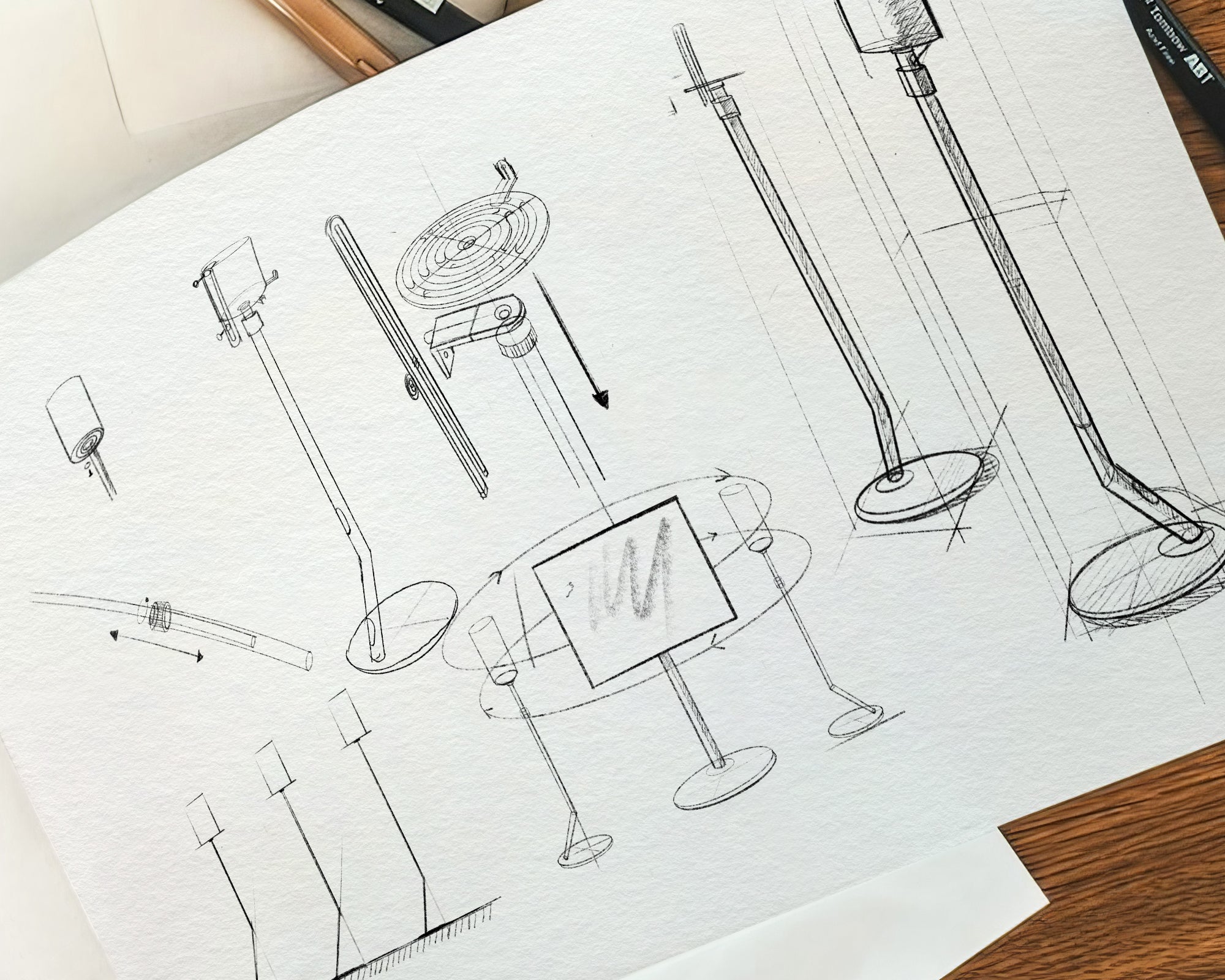 fitueyes-pieds_pour_enceintes-master_ss-noir-dessins_de_conception